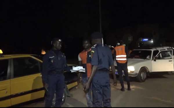 Mbour: Plusieurs personnes arrêtées en plein couvre feu Mbour: Plusieurs personnes arrêtées en plein couvre feu