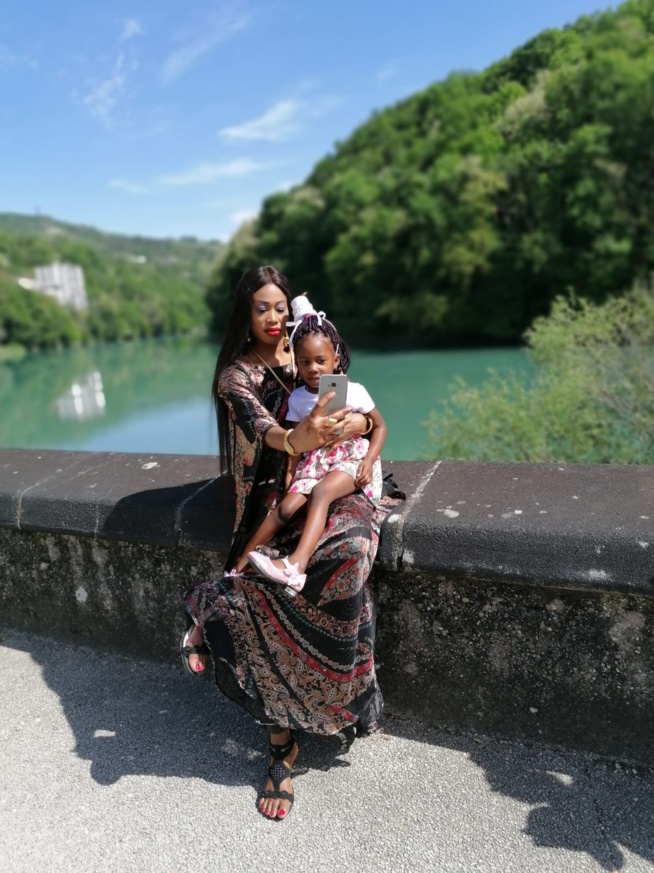 ANNIVERSAIRE: La fille de l'artiste Ameth Thiou et Mamy Sopé souffle une bougie de plus, Thione Seck lui souhaite joyeux anniversaire.
