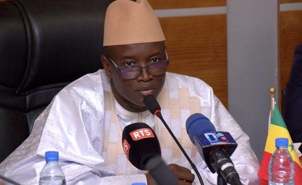 Etat d’urgence: Aly Ngouye Ndiaye interdit la circulation interurbaine dans toutes les régions sauf Dakar Etat d’urgence: Aly Ngouye Ndiaye interdit la circulation interurbaine dans toutes les régions sauf Dakar
