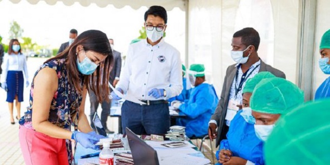 Coronavirus : Malgré son remède, Madagascar enregistre son premier décès Coronavirus : Malgré son remède, Madagascar enregistre son premier décès