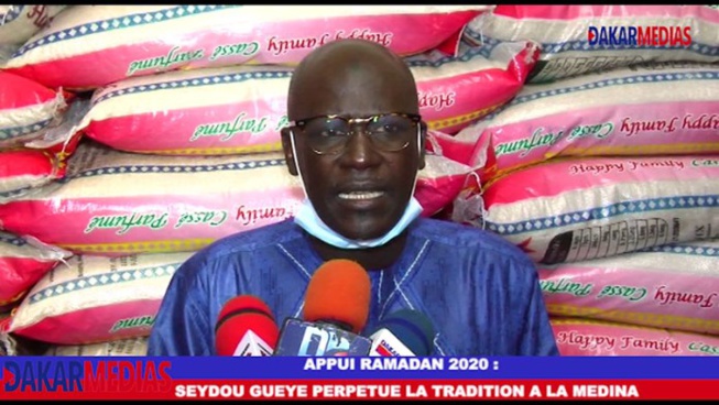 VIDÉO – APPUI RAMADAN 2020: SEYDOU GUÉYE PERPÉTUE LA TRADITION ET DISTRIBUE PLUS DE 30 TONNES DE RIZ AUX POPULATIONS IMPACTÉES PAR LA COVID-19 À LA MEDINA
