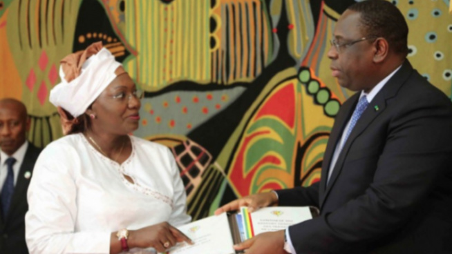 CESE : Aminata Tall est bel et bien nommée, malgré le démenti de la Présidence sur le décret qui avait fuité CESE : Aminata Tall est bel et bien nommée, malgré le démenti de la Présidence sur le décret qui avait fuité