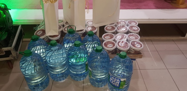 Concours du meilleur "BILAL"la 2STV casque d'importants lots pour les trois finalistes et le membres du jury. Concours du meilleur "BILAL"la 2STV casque d'importants lots pour les trois finalistes et le membres du jury.