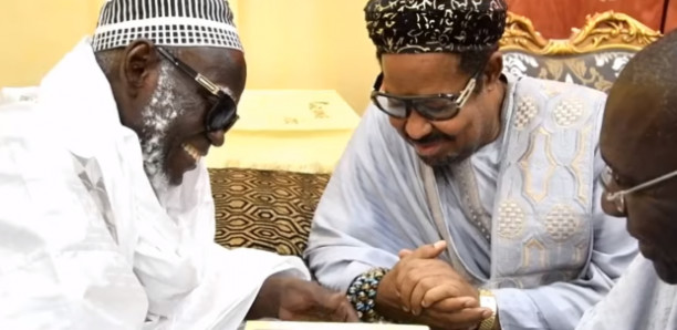Serigne Mountakha appelle Ahmed Khalifa Niasse: voici le contenu de la discussion Serigne Mountakha appelle Ahmed Khalifa Niasse: voici le contenu de la discussion