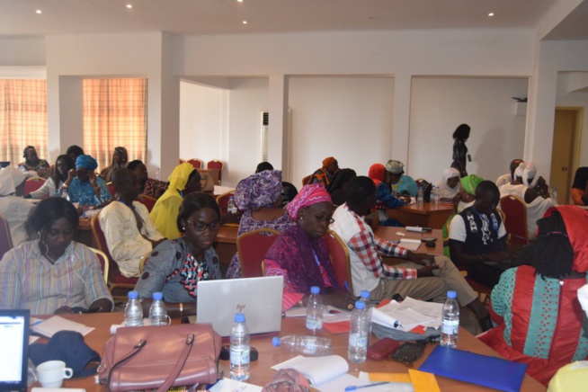 Fonds force Covid-19: La société civile féminine dénonce la sous-représentation des femmes dans le comité Fonds force Covid-19: La société civile féminine dénonce la sous-représentation des femmes dans le comité