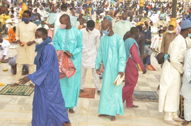 Korité 2020: Les temps forts de la Prière à la Mosquée Massalikoul Djinâne Korité 2020: Les temps forts de la Prière à la Mosquée Massalikoul Djinâne