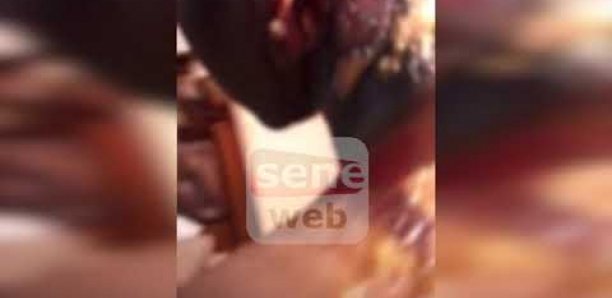 Urgent- Vidéo: Jaxaay 2- Une femme asperge du thé chaud à sa co-épouse