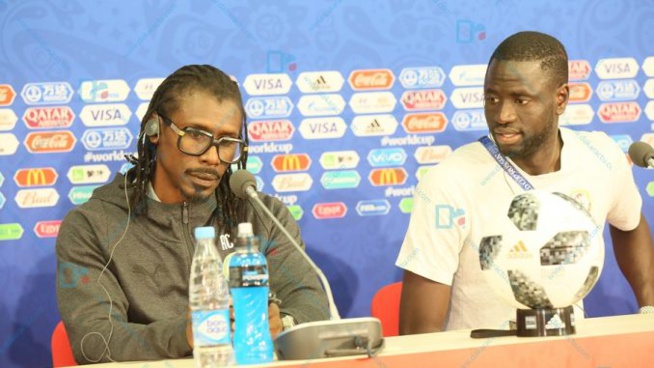 Equipe National : Poussé vers la sortie Cheikhou Kouyaté réagit : “Le Coach m’a dit que je suis toujours le capitaine de l’équipe nationale”