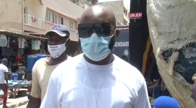Les sénégalais rendent hommage au legende de la mode et culture Ambroise Gomis