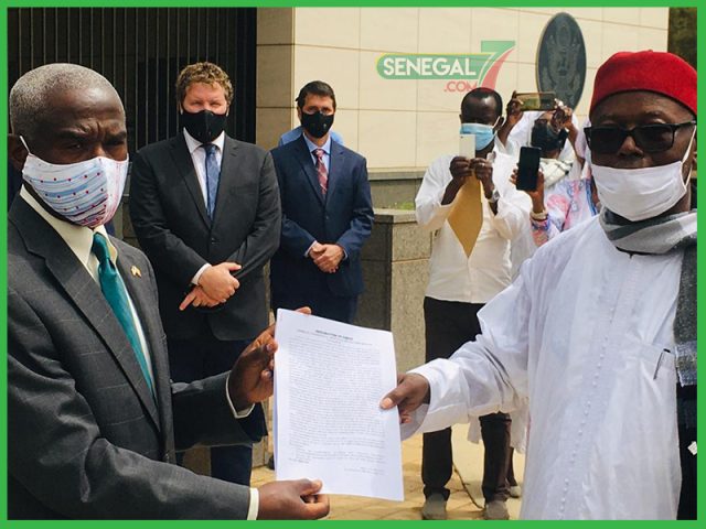 Alioune Tine remet “Un Nouveau Souffle Pour rebâtir l’Humanité” aux USA Alioune Tine remet “Un Nouveau Souffle Pour rebâtir l’Humanité” aux USA