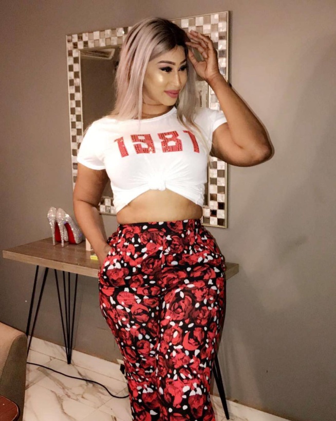 Les photos explosives de la bombe malienne Diaba Sora Les photos explosives de la bombe malienne Diaba Sora