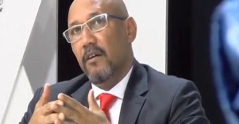 Charles Faye sur la décision de Macky Sall : « Je suis scandalisé »