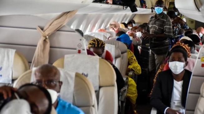 SPÉCULATION SUR LES TARIFS DES VOLS DE RAPATRIEMENTS EN ITALIE: DES INTERMÉDIAIRES INDEXES. SPÉCULATION SUR LES TARIFS DES VOLS DE RAPATRIEMENTS EN ITALIE: DES INTERMÉDIAIRES INDEXES.