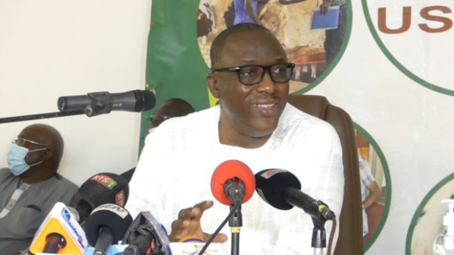 Cheikh Oumar Anne fait une grande annonce sur la reprise des cours dans les universités « Nous avons un semestre à sauver en 19 semaines… » Cheikh Oumar Anne fait une grande annonce sur la reprise des cours dans les universités « Nous avons un semestre à sauver en 19 semaines… »