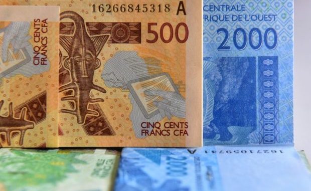 PLUS DE 21 MILLIONS EN FAUX BILLETS SAISIS, 2 PERSONNES ARRÊTÉES PLUS DE 21 MILLIONS EN FAUX BILLETS SAISIS, 2 PERSONNES ARRÊTÉES