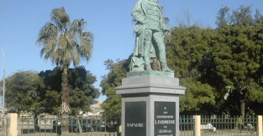 Statue de Faidherbe : “C’est le moment de l’enlever pour la ranger dans un musée des atrocités”