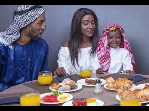 Birame de la série Maîtresse présente son fils en direct avec Marième Dial Birame de la série Maîtresse présente son fils en direct avec Marième Dial