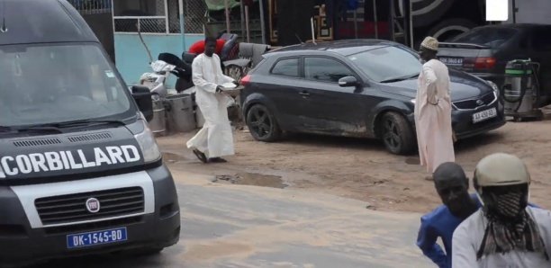 Cimetière de Yoff : Un 4X4 volé lors d’un enterrement Cimetière de Yoff : Un 4X4 volé lors d’un enterrement