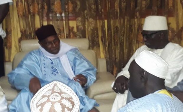 ME ABDOULAYE WADE PARLE DE SERIGNE PAPE MALICK SY « Quand nous étions en prison »