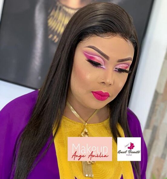 Sagnsé, make up et accessoires : Les salagn salagn qui font d’Amina Poté la Reine des animatrices Sagnsé, make up et accessoires : Les salagn salagn qui font d’Amina Poté la Reine des animatrices
