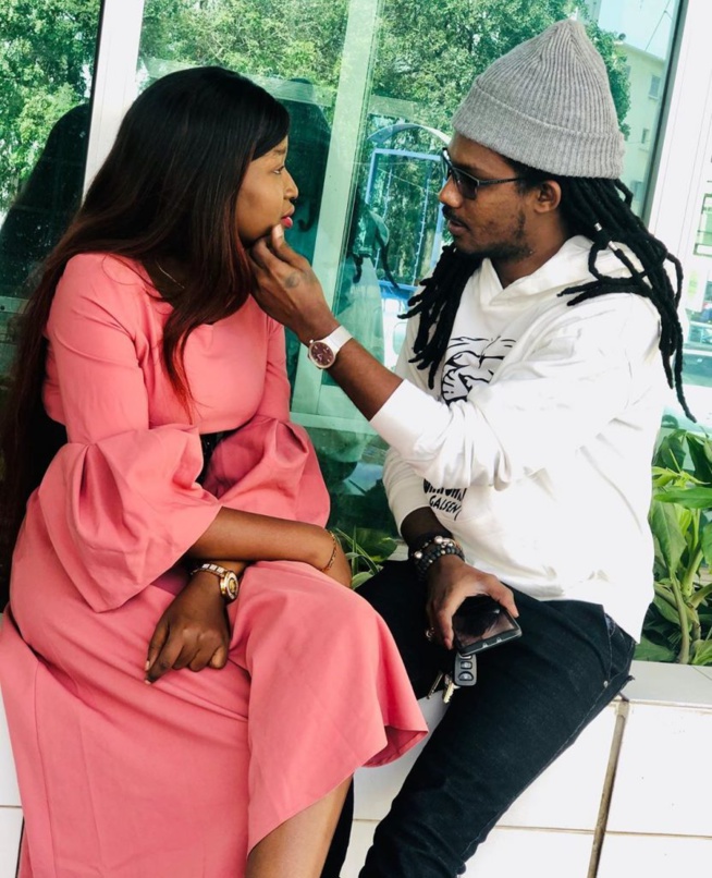 Pape Sidy Fall en toute complicité avec son épouse Khadija Pape Sidy Fall en toute complicité avec son épouse Khadija