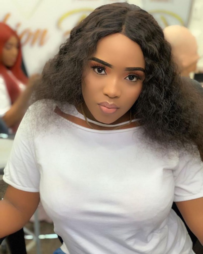 Aicha Koné de « Sen Petit Gallé » est devenue une vraie femme Aicha Koné de « Sen Petit Gallé » est devenue une vraie femme