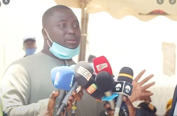 Leçon de Bamba Fall aux journalistes : “Ne filmez pas tout, ne publiez pas tout” Regardez ! Leçon de Bamba Fall aux journalistes : “Ne filmez pas tout, ne publiez pas tout” Regardez !