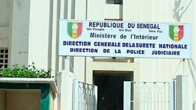 Du nouveau sur les deux journalistes arrêtés sur l’affaire des « gazelles d’Abdou Karim Sall » Du nouveau sur les deux journalistes arrêtés sur l’affaire des « gazelles d’Abdou Karim Sall »