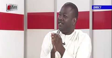 Incr0yable: Le constitutionnaliste Ngouda Mboup révèle « une fausse constitution du Sénégal mise en ligne sur le site de la présidence de la République » Incr0yable: Le constitutionnaliste Ngouda Mboup révèle « une fausse constitution du Sénégal mise en ligne sur le site de la présidence de la République »
