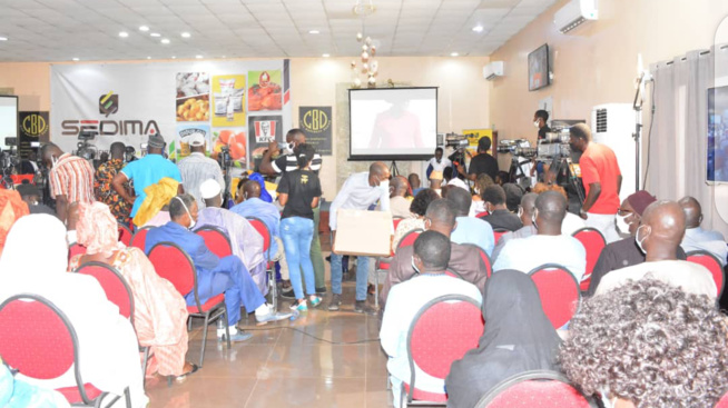 Babacar Ngom avertit qu’il ne va rien lâcher aux paysans « Si ces villageois de Ndingler veulent cultiver » Babacar Ngom avertit qu’il ne va rien lâcher aux paysans « Si ces villageois de Ndingler veulent cultiver »