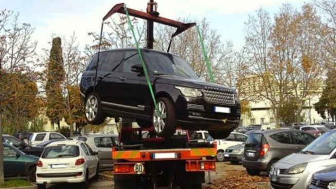 TRAFIC INTERNATIONAL DE VEHICULES : La Douane saisit 12 voitures et démantèle un réseau de faussaires de Certificats de Mise à la Consommation.
