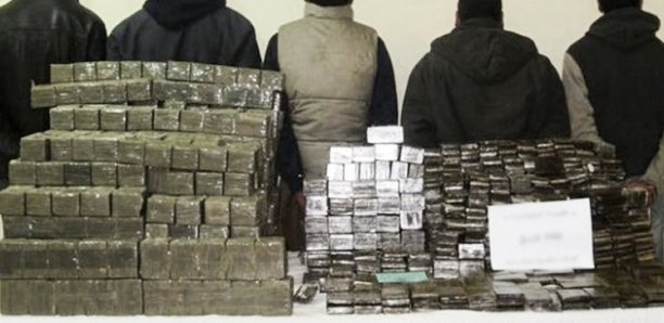 Médina : La Brigade de recherches démantèle un réseau de trafic de drogue Médina : La Brigade de recherches démantèle un réseau de trafic de drogue