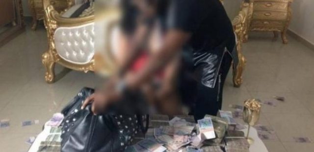 Teuss-Une fonctionnaire se fait déplumer 90 millions par un charlatan Teuss-Une fonctionnaire se fait déplumer 90 millions par un charlatan