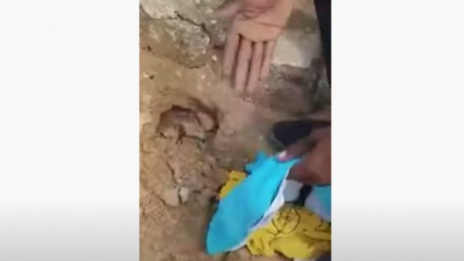 Touba Des sacrifices retrouvés dans une Tombe avec des habits d’enfants Touba Des sacrifices retrouvés dans une Tombe avec des habits d’enfants