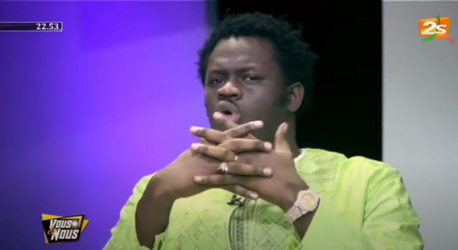 Kawtef : Omaro dérape dans l’émission “Vous et Nous” et choque les chroniqueurs Kawtef : Omaro dérape dans l’émission “Vous et Nous” et choque les chroniqueurs