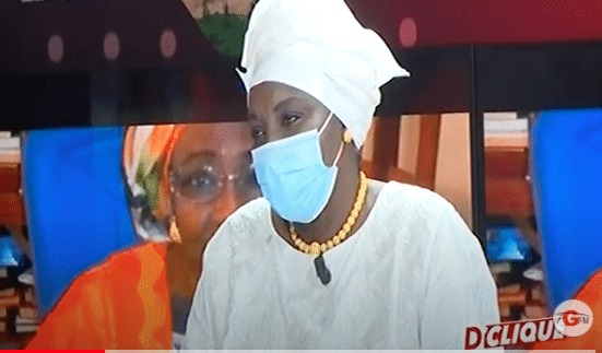 Emouvant témoignage de Mimi Touré sur sa défunte mère Emouvant témoignage de Mimi Touré sur sa défunte mère