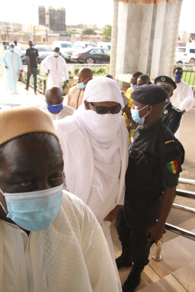 Priére de la Tabaski, Massalikoul Djinane a bien respect" les mesures barrières du Covid19 Priére de la Tabaski, Massalikoul Djinane a bien respect" les mesures barrières du Covid19