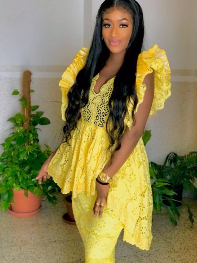 Tendance Mode Tabaski : L’ÉLÉGANCE de Lysa Podette Diop, Découvrez Ces 02 différentes « Sagnsé » Tendance Mode Tabaski : L’ÉLÉGANCE de Lysa Podette Diop, Découvrez Ces 02 différentes « Sagnsé »