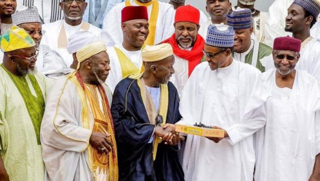 Obsèques à Médina Baye – Les Présidents Buhari et Isoufou ont demandé des autorisations d’atterrissage pour… Obsèques à Médina Baye – Les Présidents Buhari et Isoufou ont demandé des autorisations d’atterrissage pour…