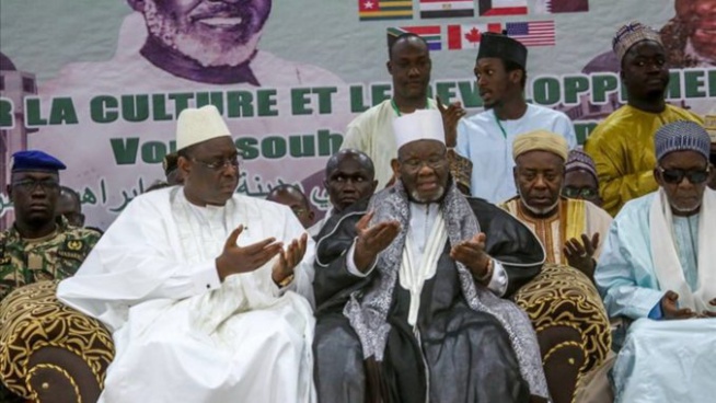 Décès du Khalife de Médina Baye : Le coup de fil du président Macky Sall à … Décès du Khalife de Médina Baye : Le coup de fil du président Macky Sall à …