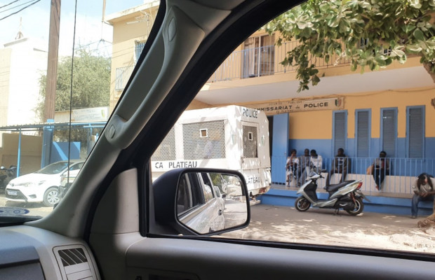 Commissariat du Plateau : Evasion ratée de détenus en garde à vue Commissariat du Plateau : Evasion ratée de détenus en garde à vue