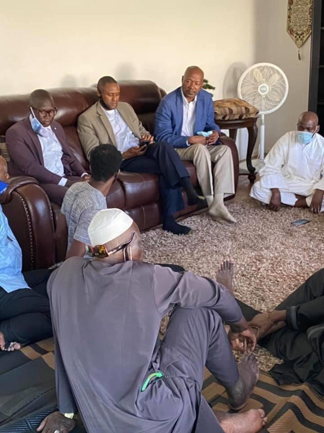 Le Président de l’Association des Sénégalais d’Amerique, Sadio Yaya Barry et le Trésorier Général, Mamadou Drame à Denver pour rendre hommage à Djiby Diol et sa famille Le Président de l’Association des Sénégalais d’Amerique, Sadio Yaya Barry et le Trésorier Général, Mamadou Drame à Denver pour rendre hommage à Djiby Diol et sa famille