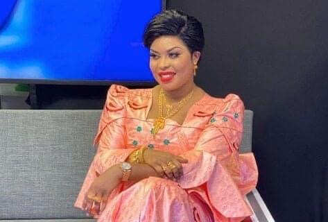 Maman de la Sen tv une beauté qui n’a pas d’égale en Mode Sagnsé Tabaski….