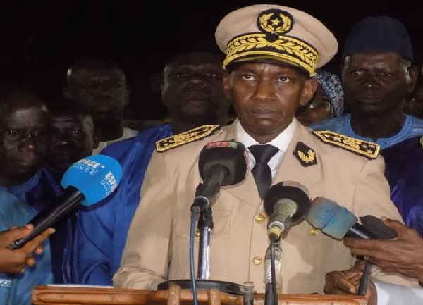 Incivilités et défiance des jeunes face à la pandémie: le gouverneur Mamadou Omar Baldé alias Jack Bauer sort la cravache