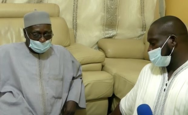Aziz Ndiaye «sama serigne , Serigne Babacar Sy Mansour moma téré ma organiser ay combats ndakh…» Aziz Ndiaye «sama serigne , Serigne Babacar Sy Mansour moma téré ma organiser ay combats ndakh…»