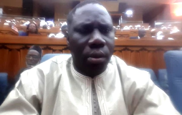 Madiagne Seck, le Maire de Gossas épinglé par la Cour des Comptes: Un collectif des populations le traîne en justice et réclame son fauteuil Madiagne Seck, le Maire de Gossas épinglé par la Cour des Comptes: Un collectif des populations le traîne en justice et réclame son fauteuil