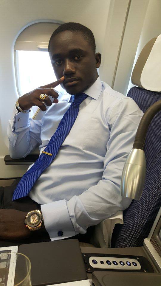 ESCROQUERIE ET ABUS DE CONFIANCE- Momo Ndiaye le fils de Serigne Mbacke Ndiaye recherché ESCROQUERIE ET ABUS DE CONFIANCE- Momo Ndiaye le fils de Serigne Mbacke Ndiaye recherché