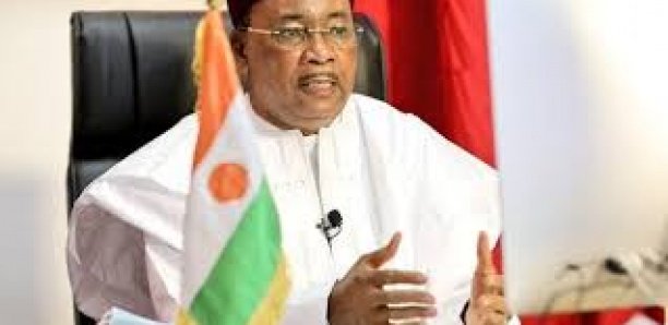 Mahamadou Issoufou : « Un troisième mandat au Niger signifie un coup d’État » Mahamadou Issoufou : « Un troisième mandat au Niger signifie un coup d’État »