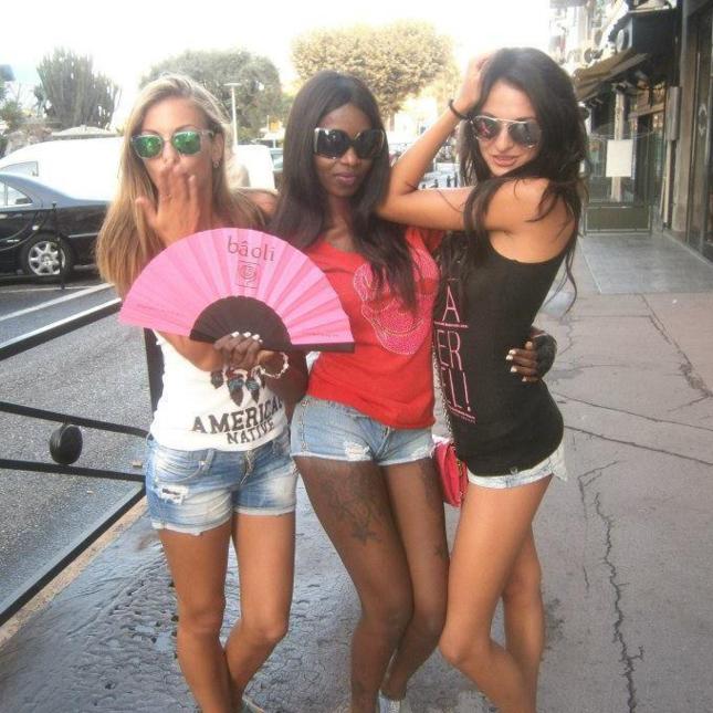 Iman de Chanel et ses copines Iman de Chanel et ses copines