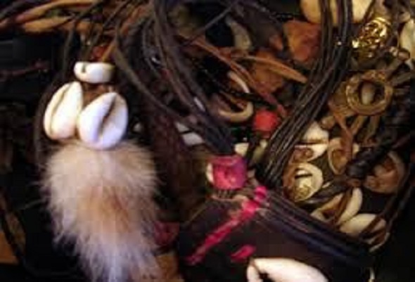 Crimes et horreurs inexplicables enregistrés ces derniers jours : des tradipraticiens décèlent un côté mystique, presque satanique… Crimes et horreurs inexplicables enregistrés ces derniers jours : des tradipraticiens décèlent un côté mystique, presque satanique…